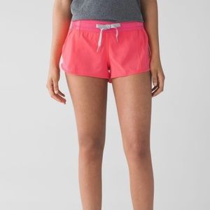 lululemon Hotty Hot Short (original) 2.5”